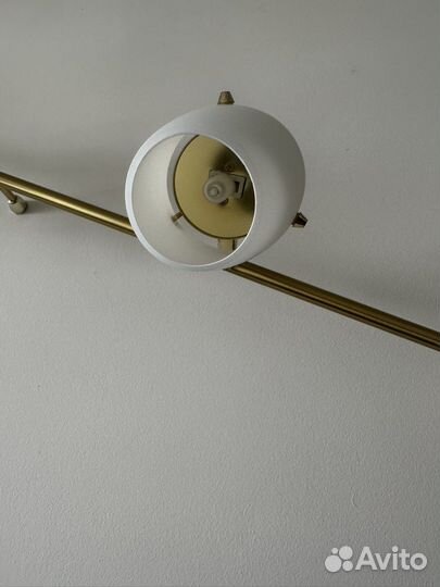 Люстра настенная