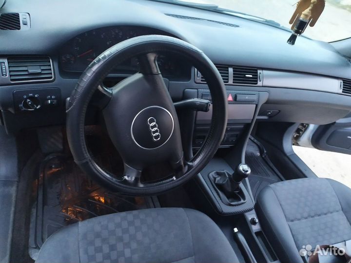 Audi A6 2.4 МТ, 1997, 231 000 км