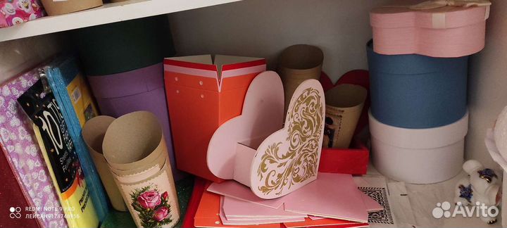 Шляпные коробки для подарков цветов