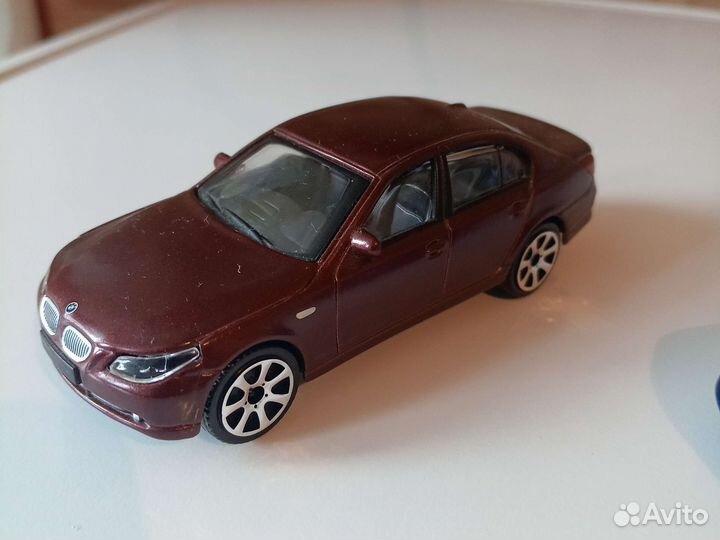 Коллекционные модели машинок