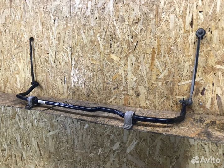 Стабилизатор поперечной устойчивости передний