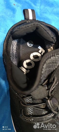 Кроссовки на мальчика 33 размер viking