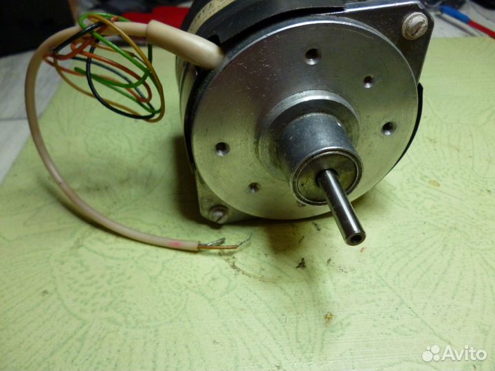 Двигатель для Магнитофона Союз М110