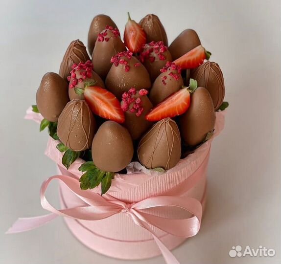 Клубника в шоколаде к 8 марта