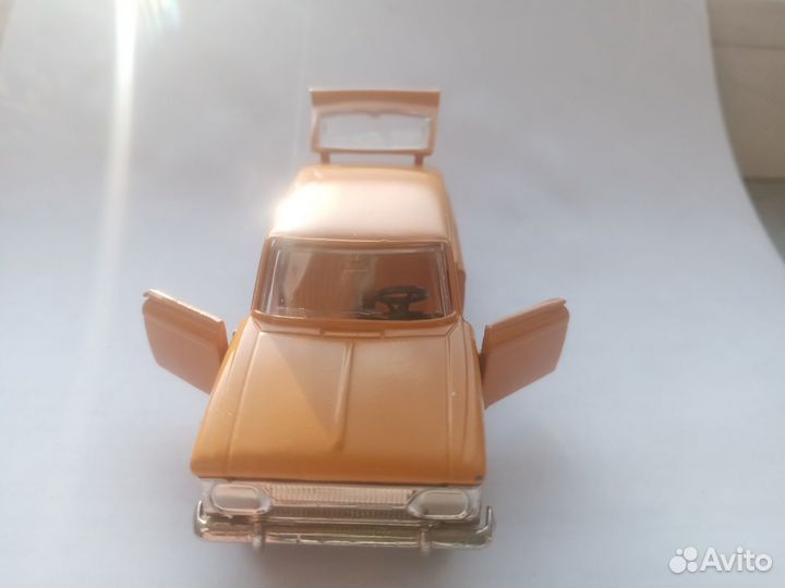 Модель автомобиля СССР Иж комби