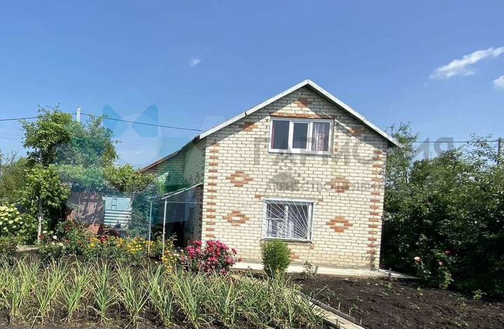 Дом 60 м² на участке 6 сот.