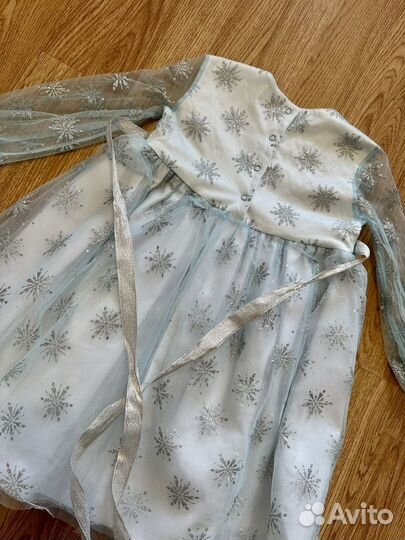 Платье снежинки 104