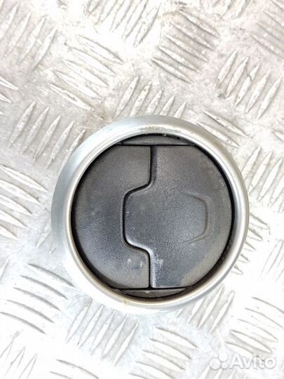 Дефлектор воздушный Nissan Qashqai 2009