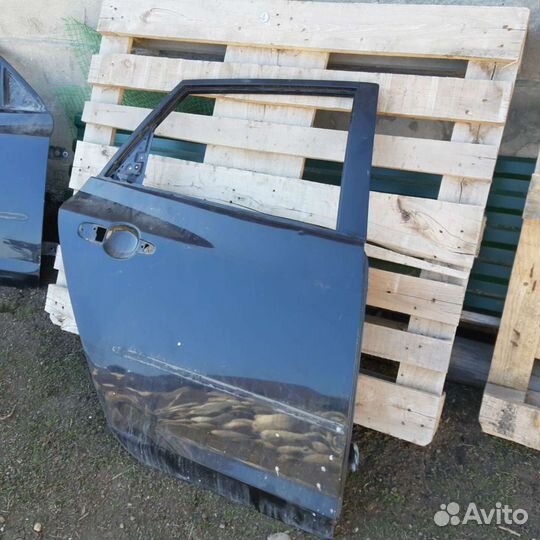 Задняя правая дверь мазда 3 бк mps 2.3 turbo