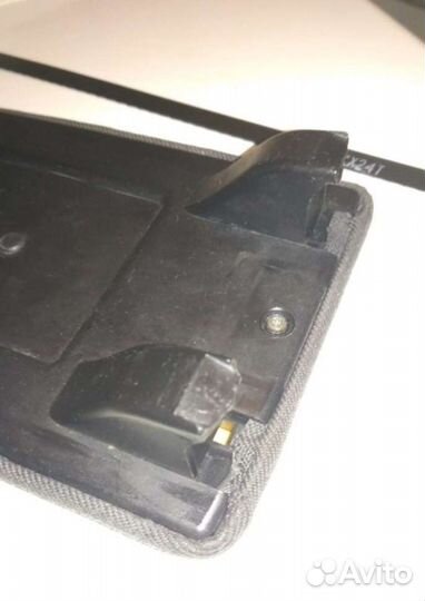 Петли крышки подлокотника Ауди а4 б5 пассат б5
