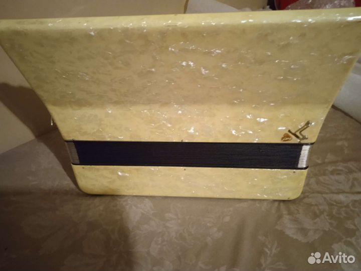 Аккордеон weltmeister stella