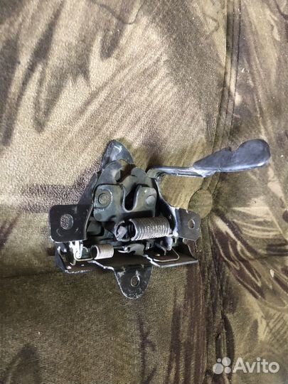 Замок капота hyundai solaris 2013