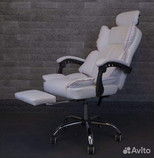 Компьютерное игровое кресло