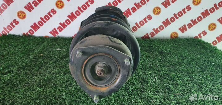 Стойки передние передние левые Nissan Almera QG10