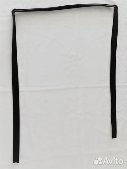 Комплект нижних молдингов Мерседес W 123