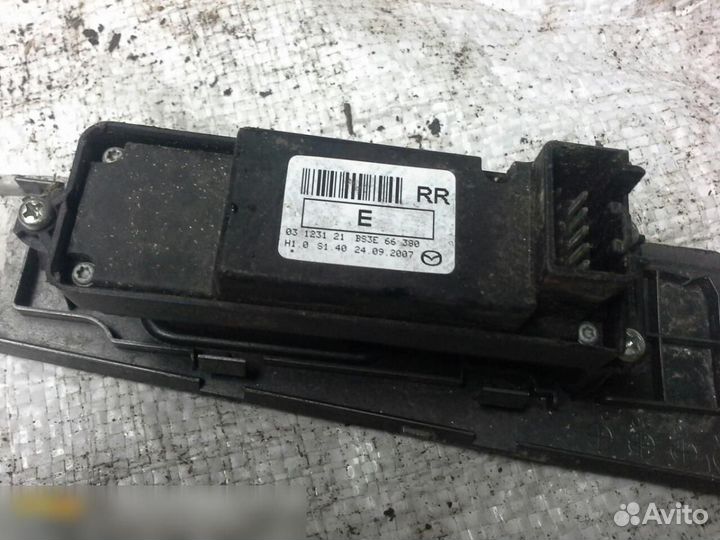 Кнопка стеклоподъемника Mazda Mazda 3 (BK) 2002-20