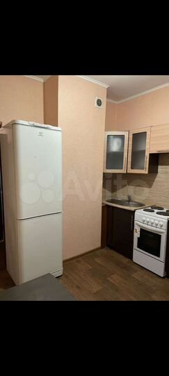 1-к. квартира, 37 м², 7/15 эт.