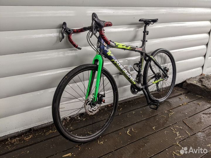 Грэвл, карбоновый велосипед merida