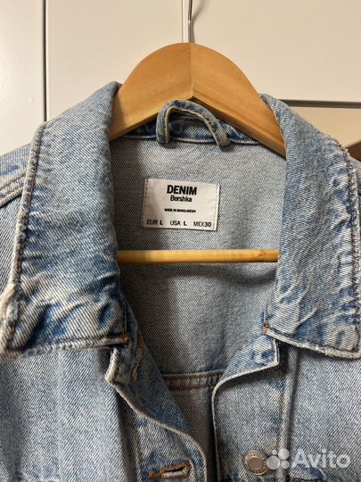 Джинсовая куртка bershka
