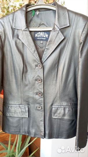 Кожаный пиджак женский б/у