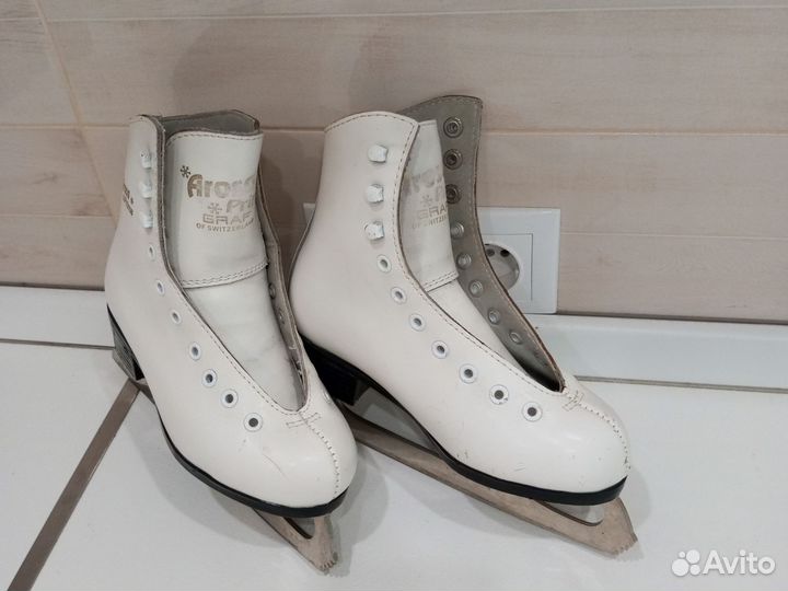 Коньки фигурные Graf Arosa prima