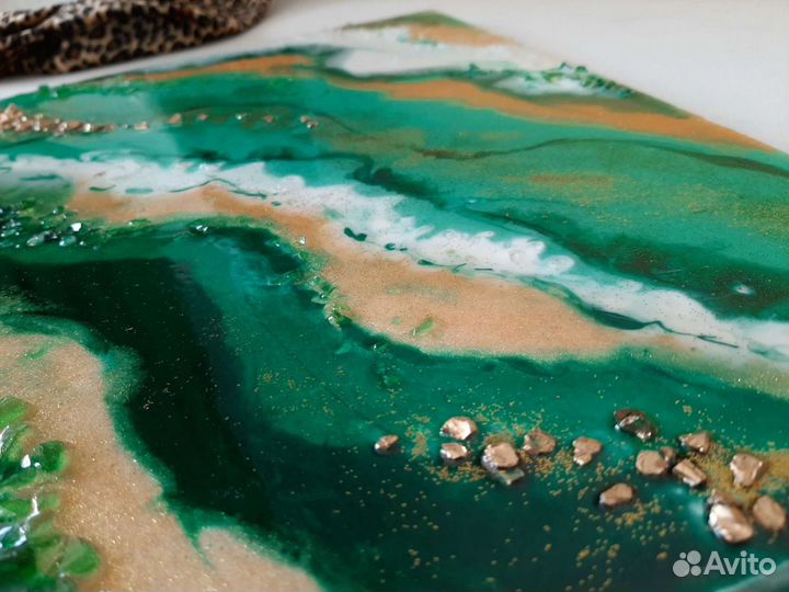 Картина интерьерная сияние малахита из эпокс смолы
