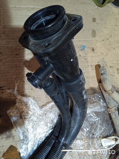 Горловина бензобака Hyundai Ix35