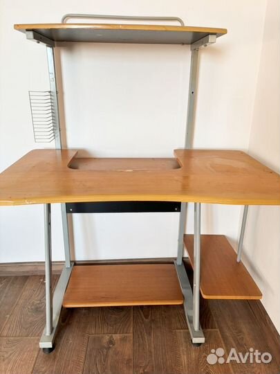 Компьютерный стол бу