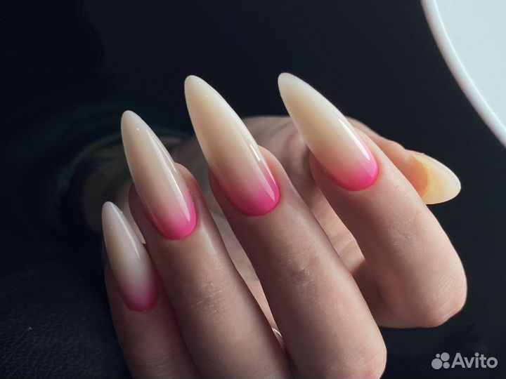 Маникюр, педикюр, гель-лак, наращивание ногтей