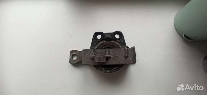 Опора двигателя ford focus 2