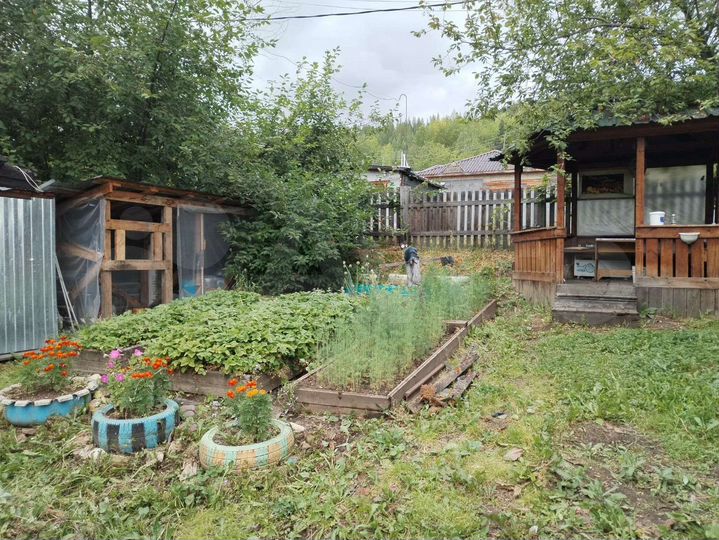 Дом 25,4 м² на участке 14 сот.