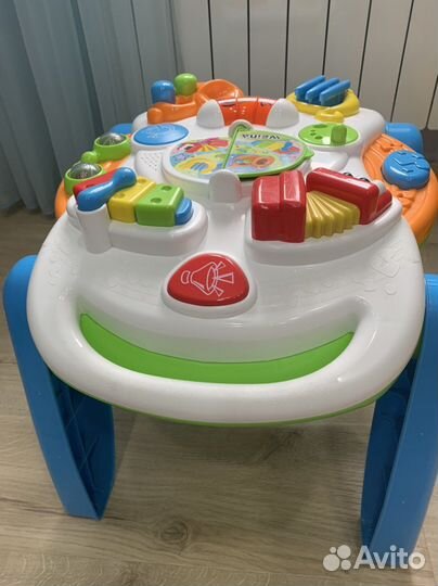 Развивающий стол