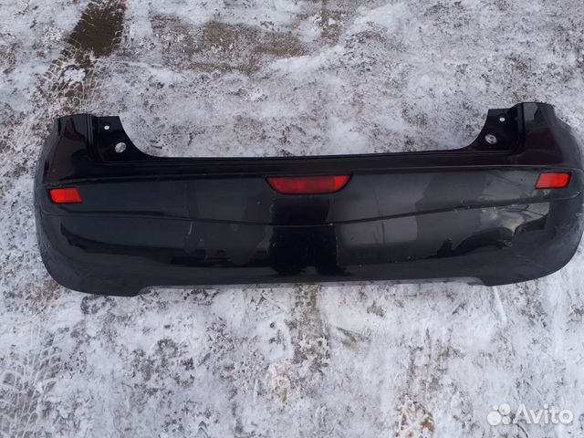 Бампер задний Nissan Note e11