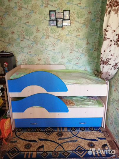 Детская двухярусная кровать