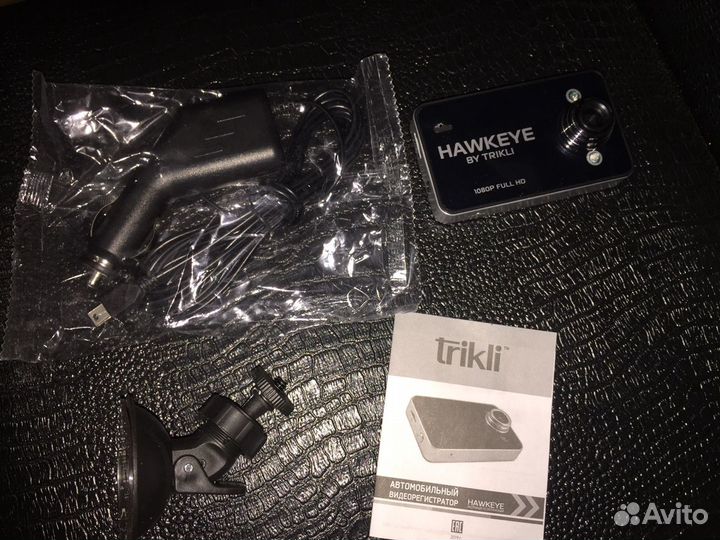 Автомобильный видеорегистратор trikli hawkeye