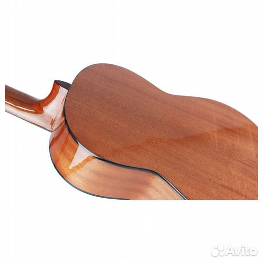 Классическая гитара Admira Alba 1/2