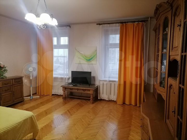 1-к. квартира, 38 м², 4/5 эт.