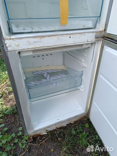 Холодильник