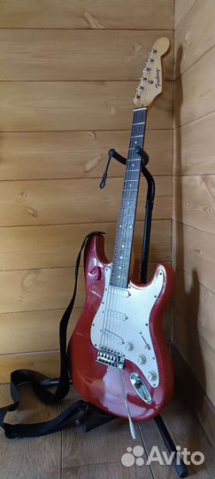 Электрогитара Feeling + комбик Cruiser