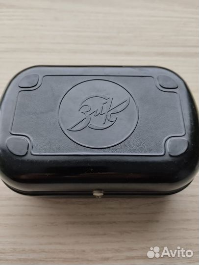 Старая электробритва 