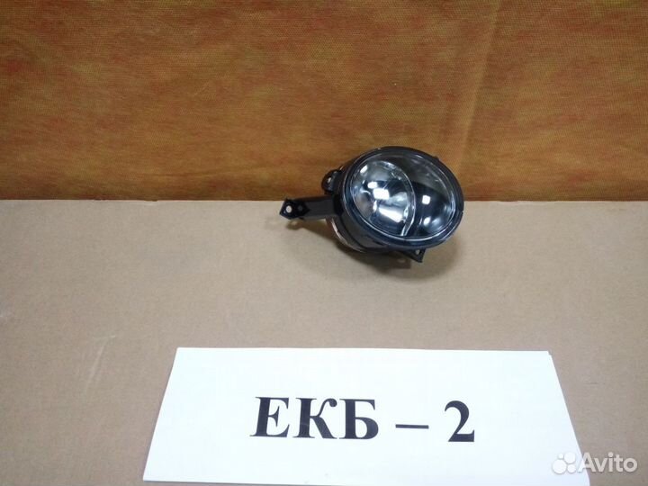 Фара птф Volkswagen Jetta 6 2010