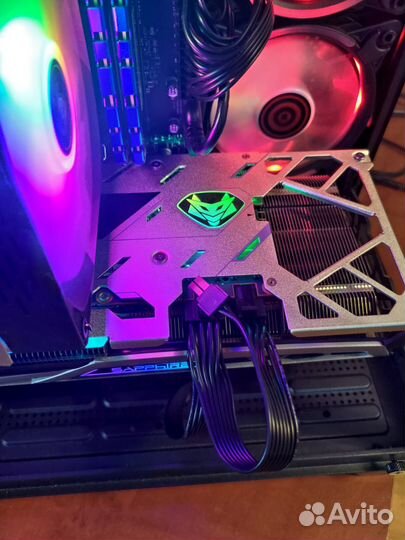 Видеокарта Sapphire AMD Radeon RX 6700 XT nitro+