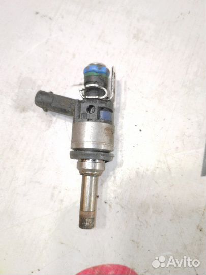 Форсунка топливная Hyundai Santa Fe 2.4 G4KE 175