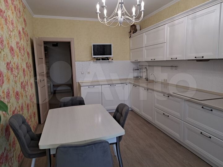 3-к. квартира, 83,5 м², 13/13 эт.