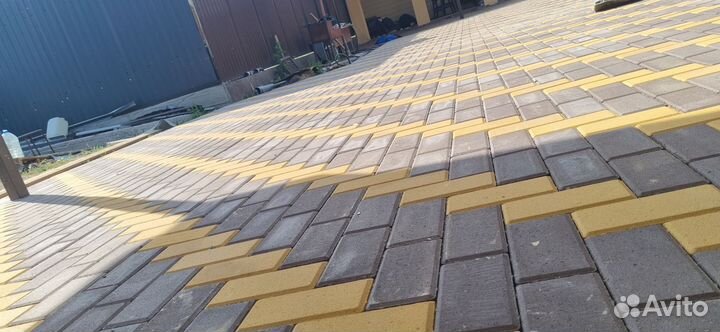 Укладка тротуарной плитки