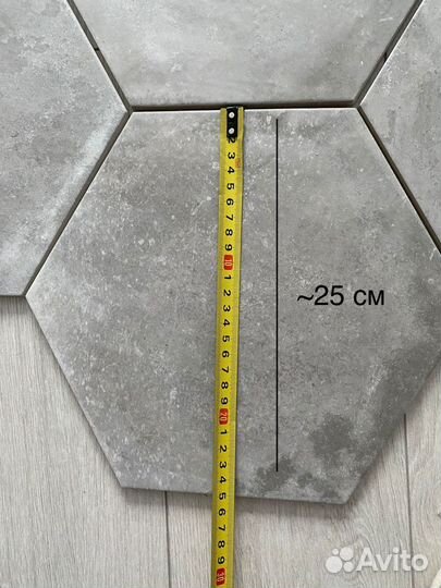 Стройматериалы - плитка,багеты,плинтус,мозайка