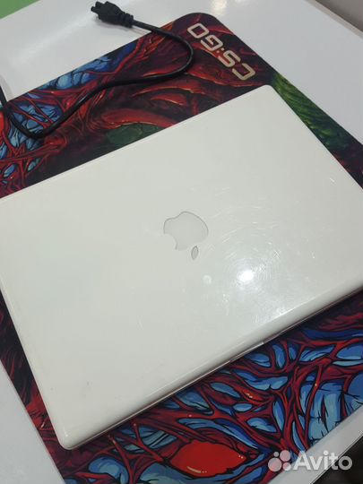 Рабочий маленький Ноутбук asus EeePc 1015 XP