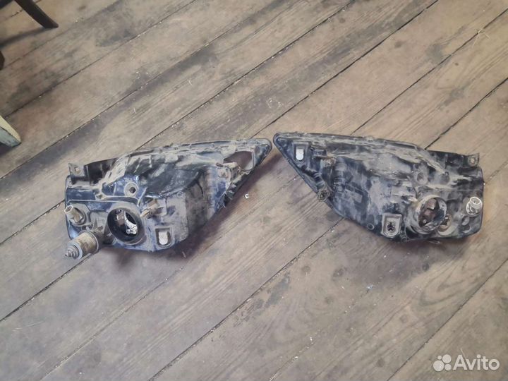 Фары на renault logan 1 первый рестайлинг2009-2015