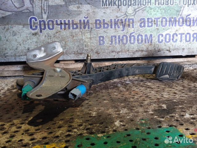 Педаль сцепления Renault Megane 2