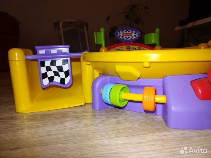 Fisher price гоночная трасса